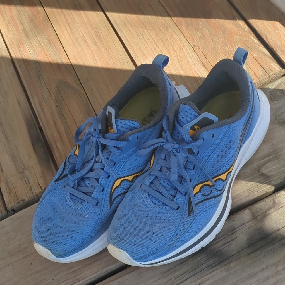 Saucony Kinvera 13 Blue Athletic Running Shoes